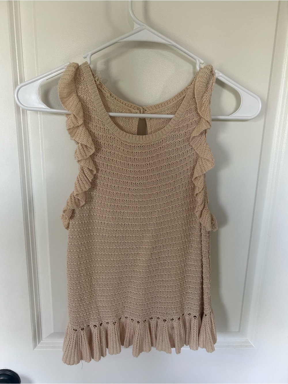 Sleeveless Ruffle Knit Tank Top - Beige